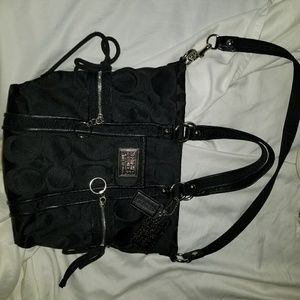 Coach purse trade value 225.00